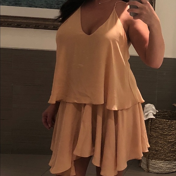 Silk/Rayon Dress. Very flattering and gorgeous ! - Picture 5 of 5